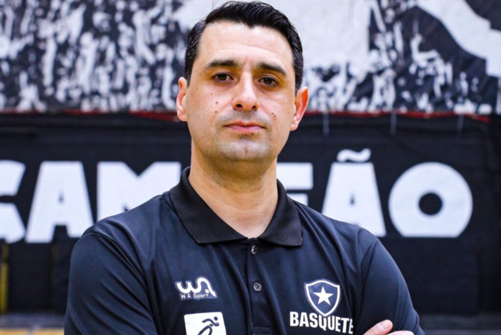 Sebastián Figueredo, novo treinador da equipe de basquete do Botafogo (Foto: Wallace Lima/BFR)