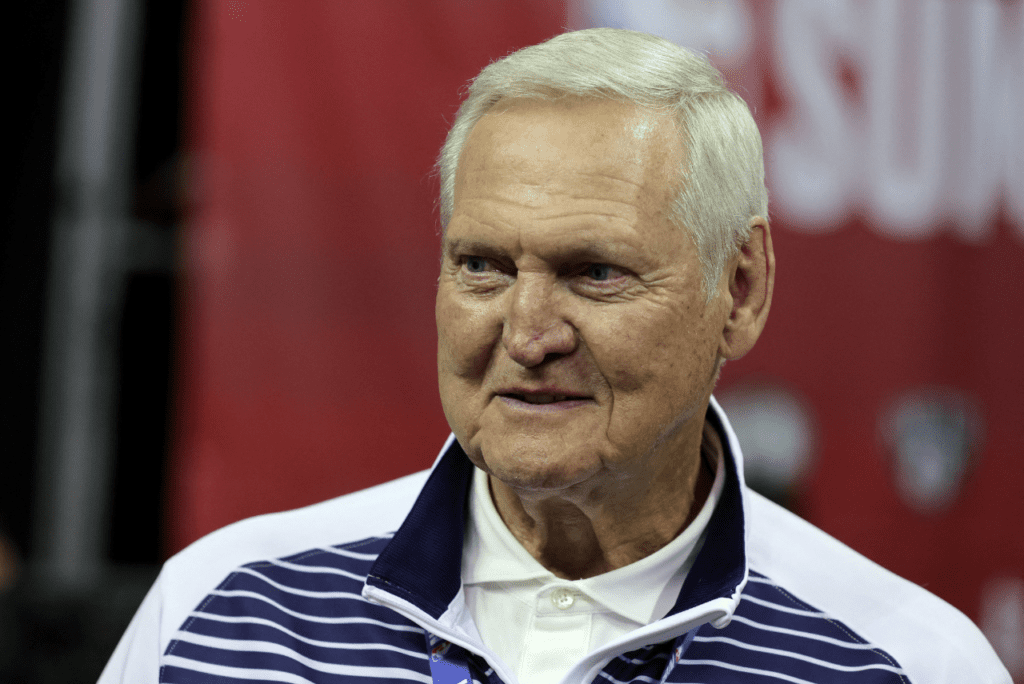 Jerry West será homenageado pelos Lakers