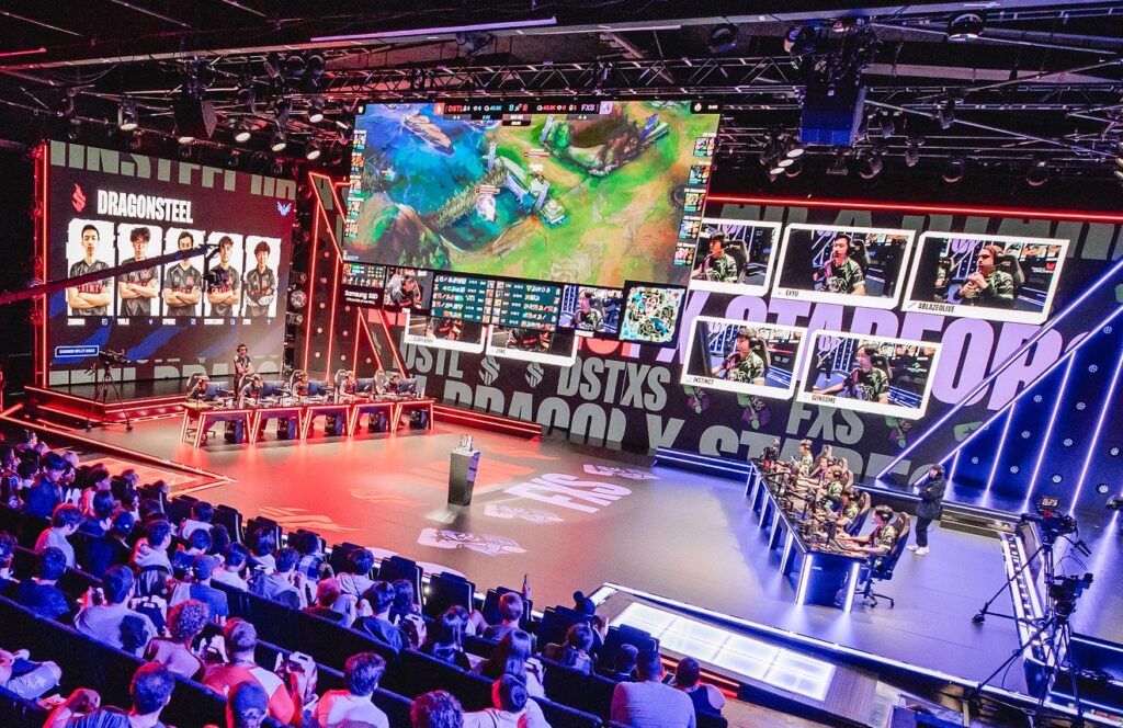 LoL: LCS pode perder duas equipes após etapa de 2024