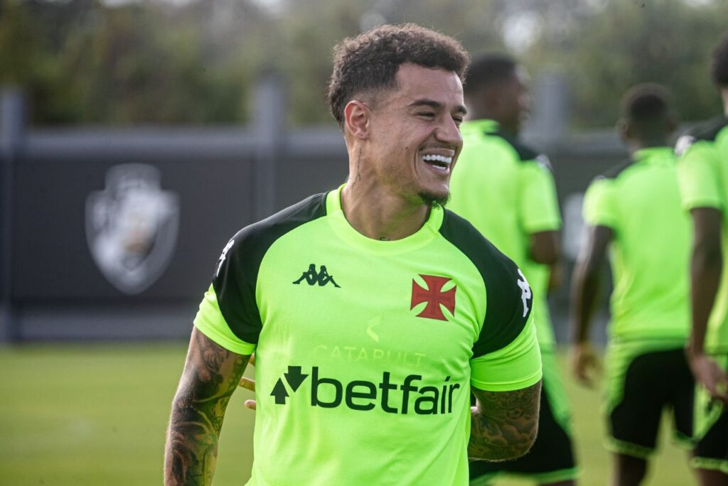 Coutinho em treino do Vasco