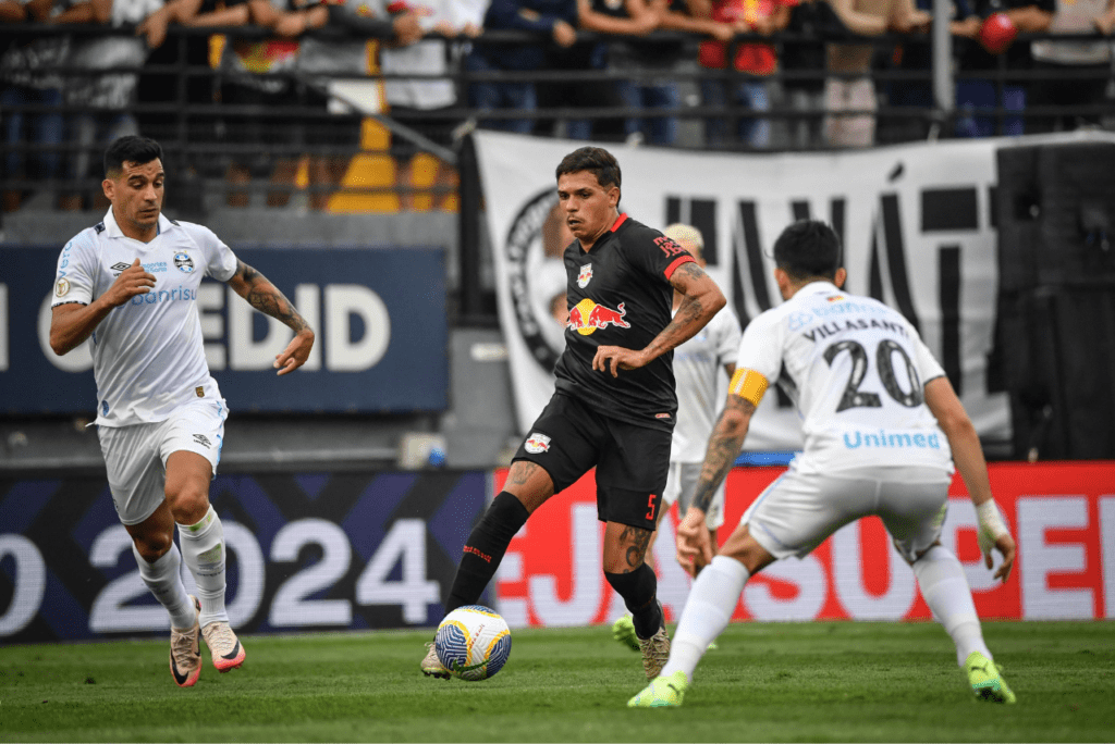 Bragantino e Grêmio se enfrentaram na Série A