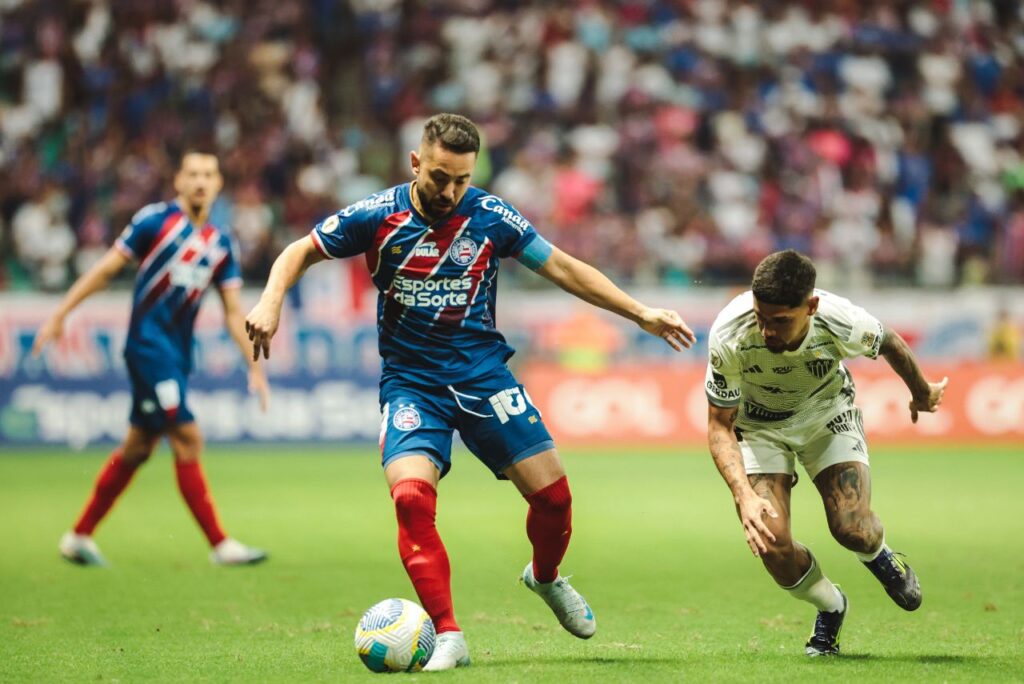 Everton Ribeiro marcou um dos gols do Bahia