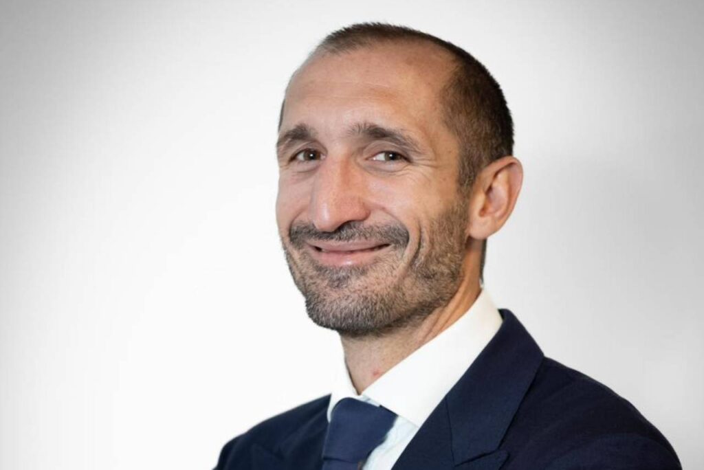 Chiellini celebrou o retorno ao seu antigo clube nas redes sociais. Foto: Reprodução/Facebook