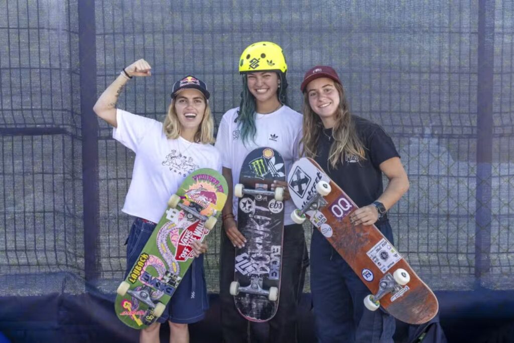 Yndiara Asp, Raicca Ventura e Fernanda Tonissi seguem na disputa do Mundial de Skate Park