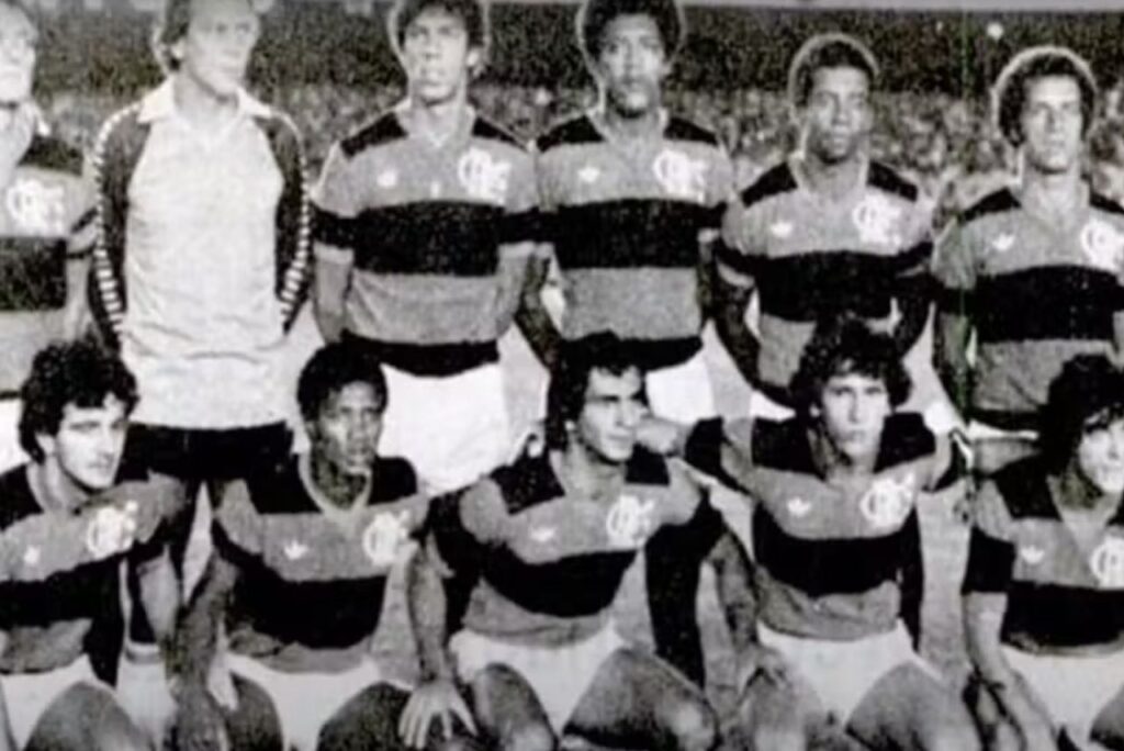 Elenco campeão pelo Flamengo