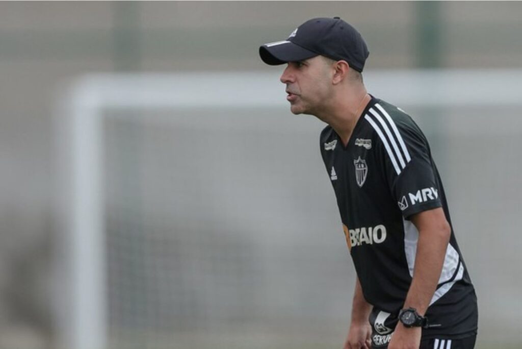 Lucas Gonçalves, auxiliar do Atlético-MG