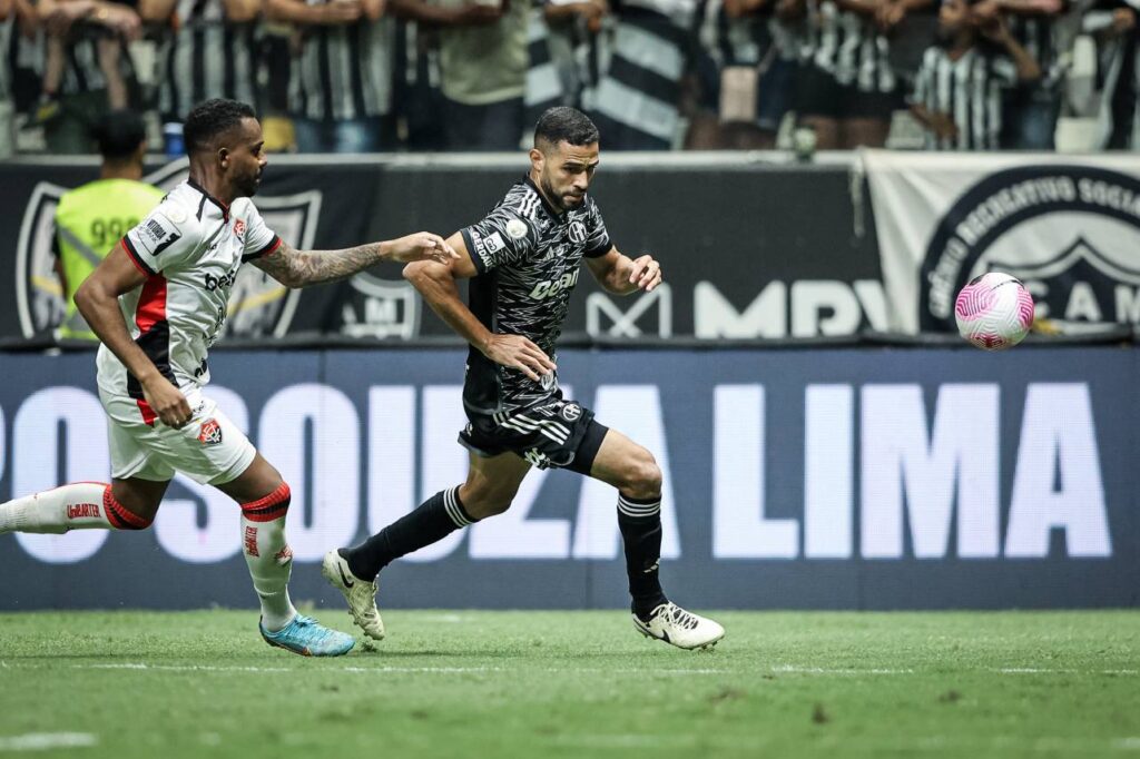 O Vitória reagiu mesmo depois de sair atrás do placar. Foto: Pedro Souza/ Atlético-MG