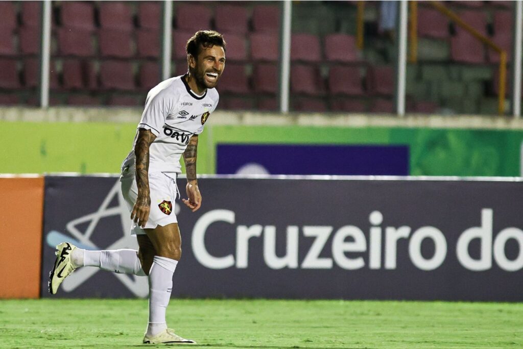 Lucas Lima após primeiro gol pelo Sport em 2024