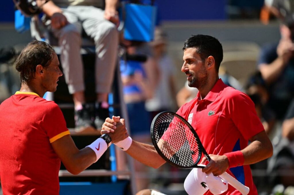 Nokav Djokovic homenageou Rafael Nadal. Foto: MARTIN BERNETTI/AFP