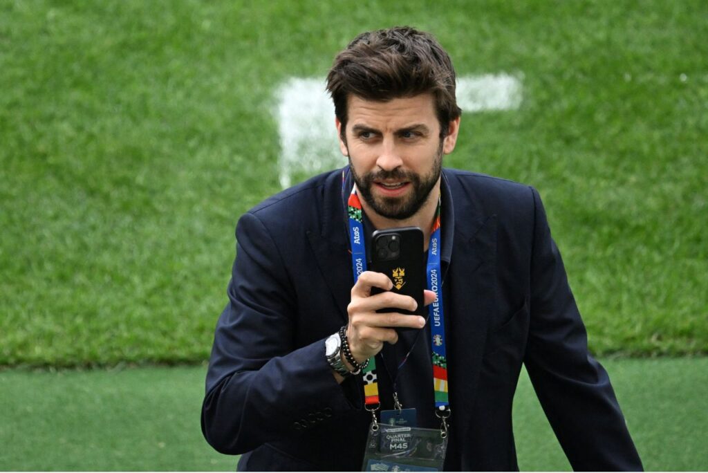 Piqué endossou críticas ao calendário de jogos internacional (Foto: Kirill Kudryavtsev/AFP)