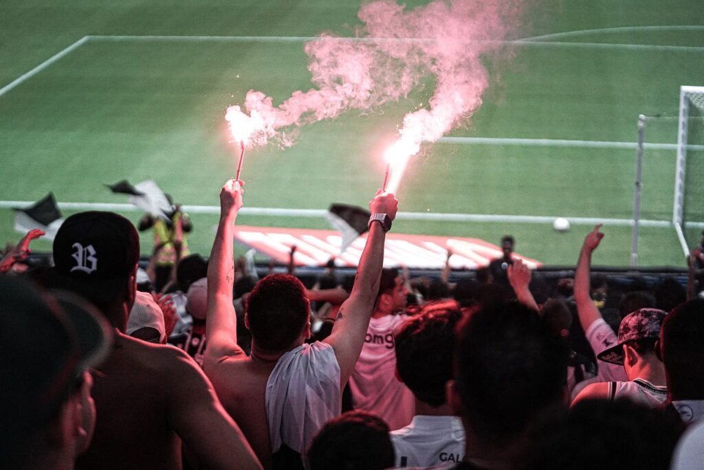 Torcida do Atlético-MG na partida contra o Fluminense (Foto: Pedro Click/CAM)