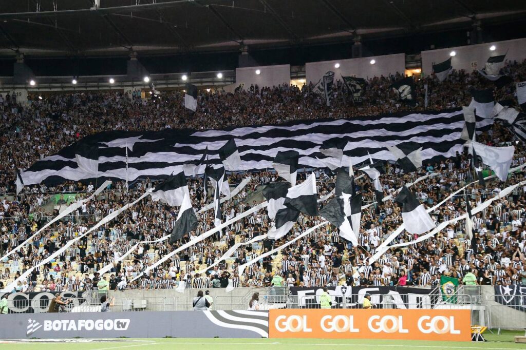 A torcida lotou o Maracanã nesta sexta-feira (18). Foto: Vitor Silva/Botafogo