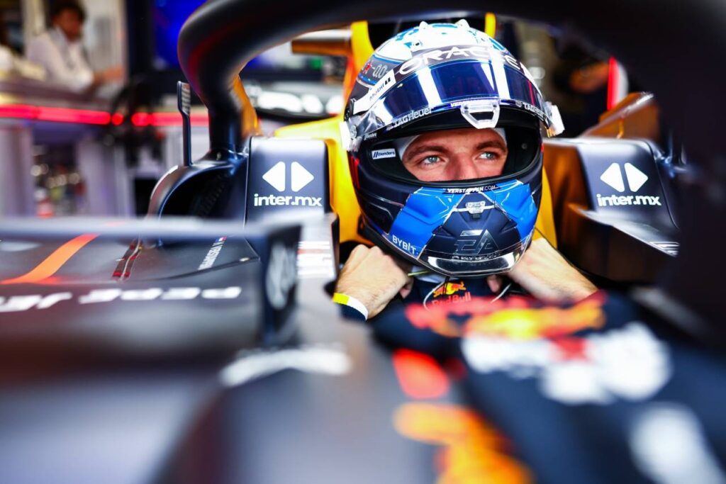 Max Verstappen segue em conflito com a FIA por conta da proibição. Foto: Reprodução/X