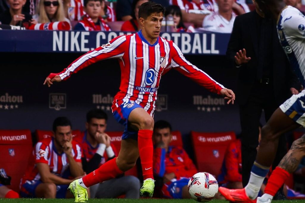 O Atlético de Madrid segue tentando uma aproximação com os líderes. Foto: Reprodução/Facebook