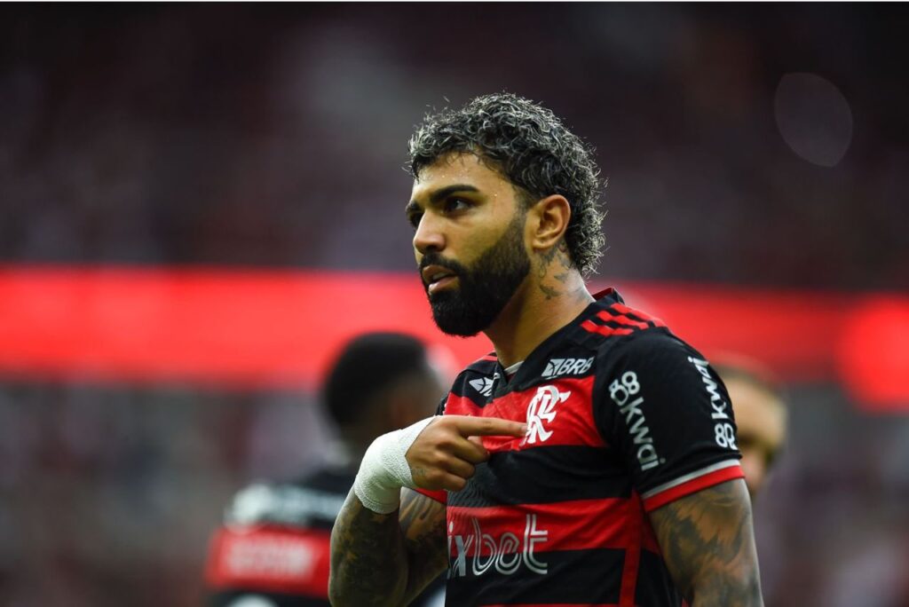 Gabigol comemora gol pelo Flamengo