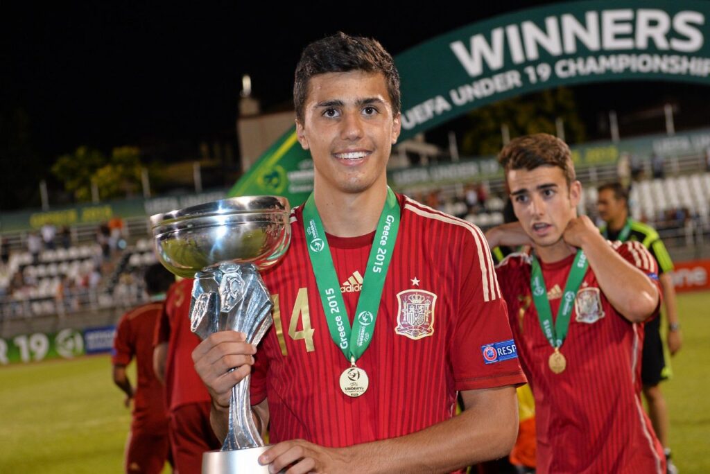 Rodri foi campeo com a seleo da Espanha Sub-19