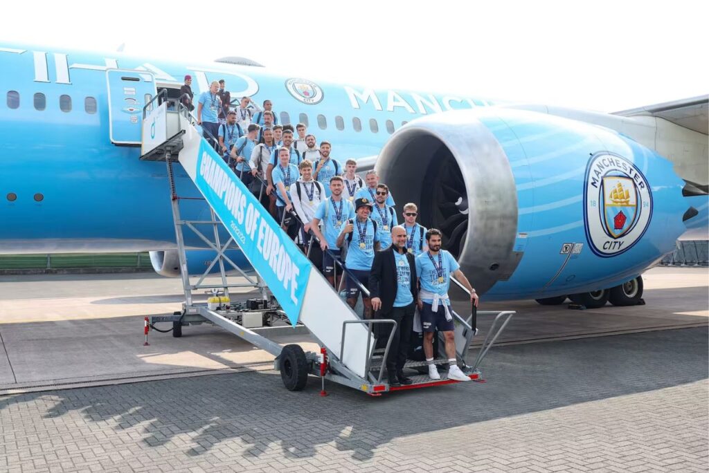 City vai levar jogadores à premiação da Bola de Ouro em avião próprio (Foto: Etihad Airways/Divulgação)