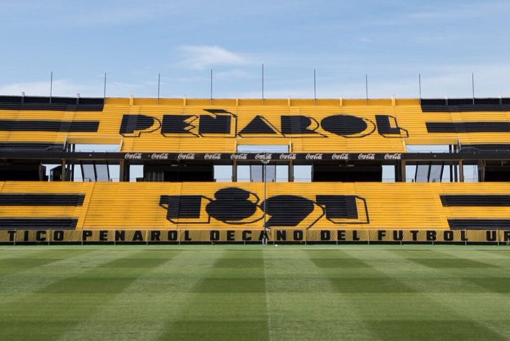 Botafogo pode ficar sem torcida no Estádio Campeón del Siglo (Foto: Reprodução)