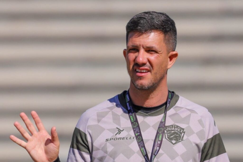 Ex-Flamengo e Vasco, Maurício Barbieri é demitido no México