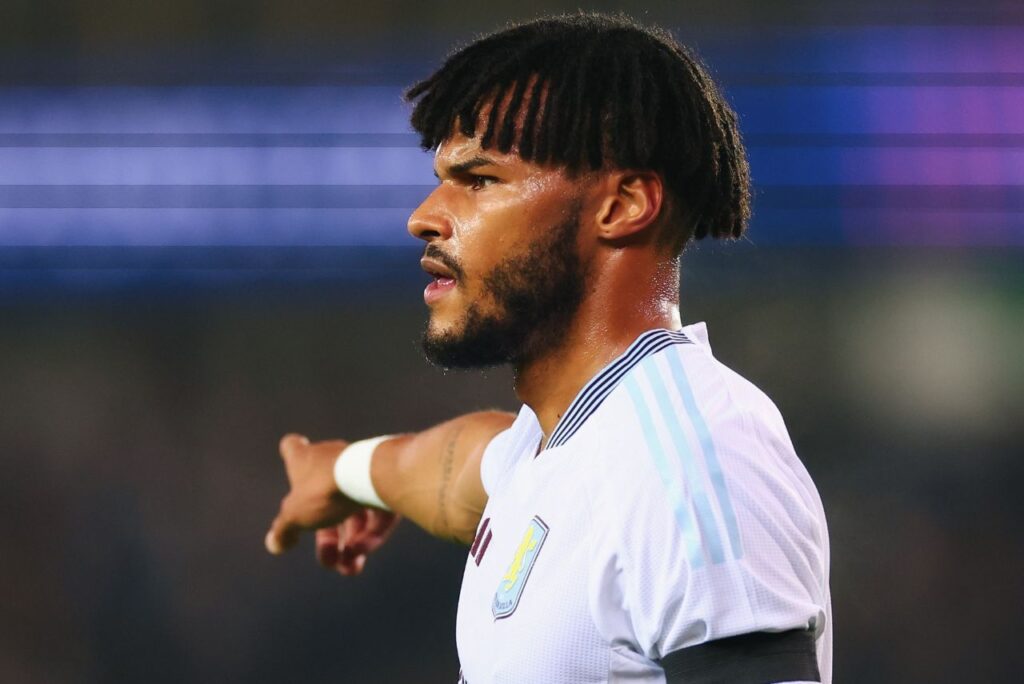 Tyrone Mings, zagueiro do Aston Villa (Foto: Reprodução)