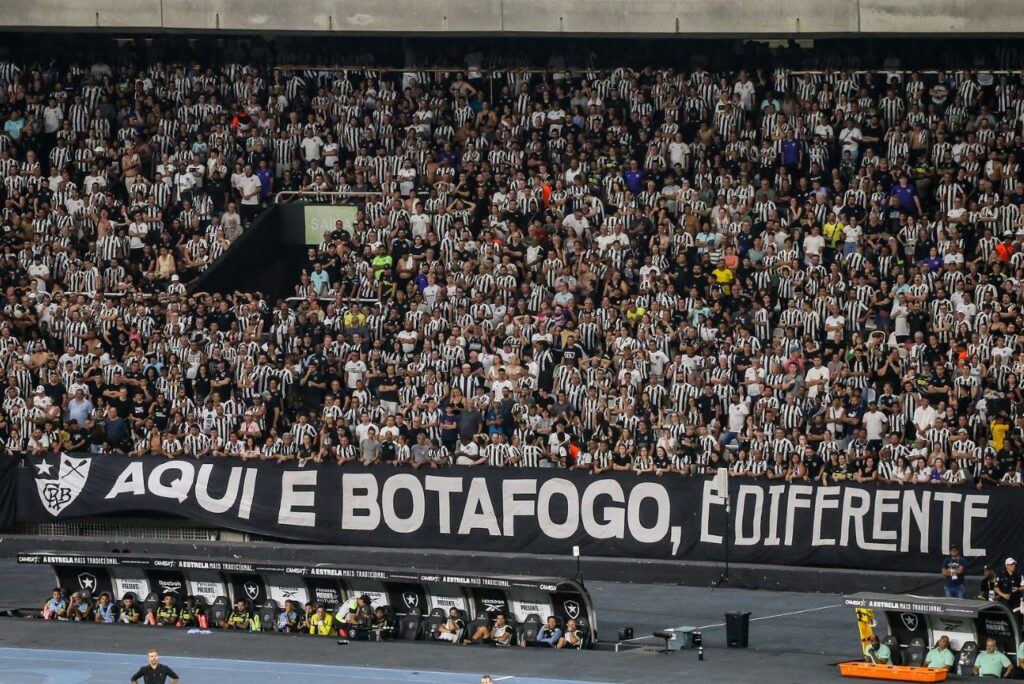 Torcida do Botafogo terá 22 mil ingressos à disposição (Foto: Arthur Barreto/BFR)