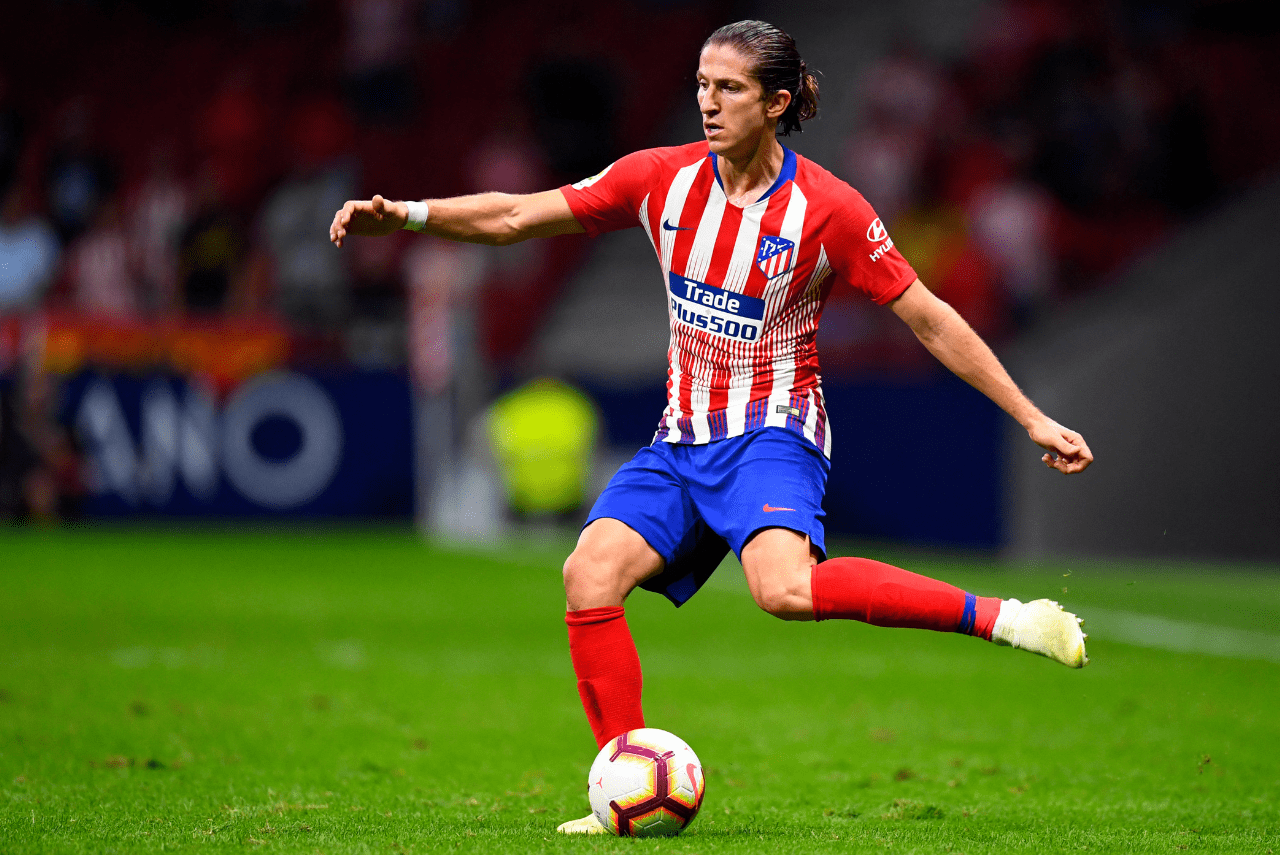 Em sete temporadas, Filipe Luís somou mais de 300 partidas com a camisa do Atlético de Madrid