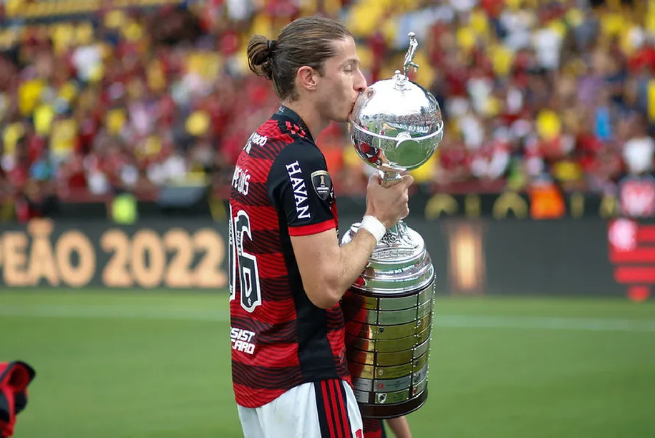 Torcedor do Flamengo, Filipe Luís se tornou multicampeão com a camisa rubro-negra