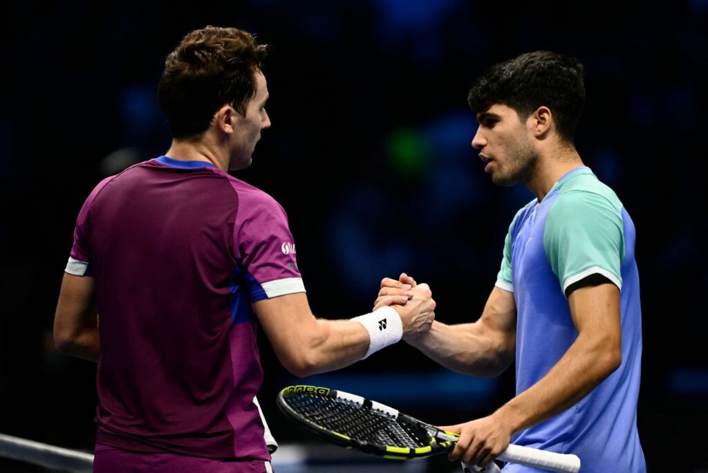 Casper Ruud venceu Carlos Alcaraz no ATP Finals de Turim (Foto: Marco Bertorello/AFP)