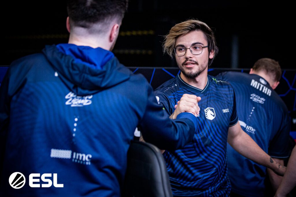 Twistzz