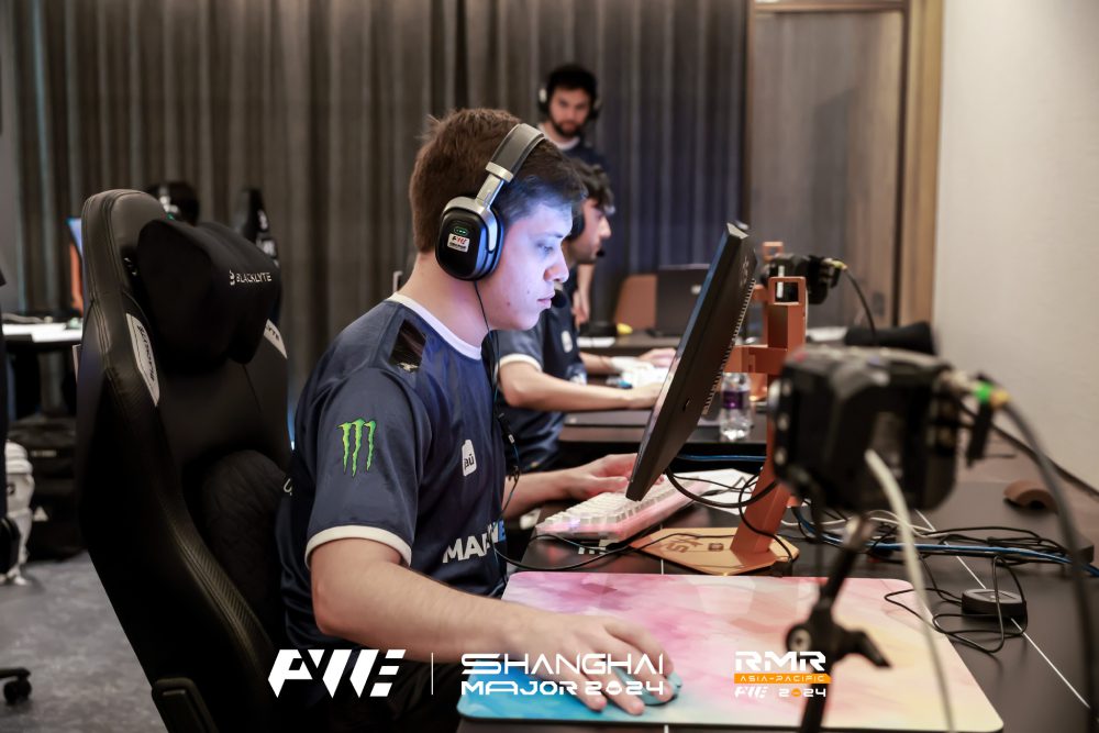 RMR Américas: MIBR briga por vaga no Major; veja jogos do dia 2