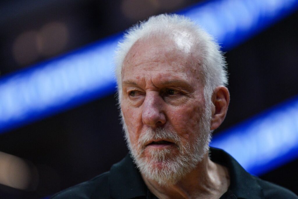 Gregg Popovich sofreu 'derrame cerebral leve', informam Spurs