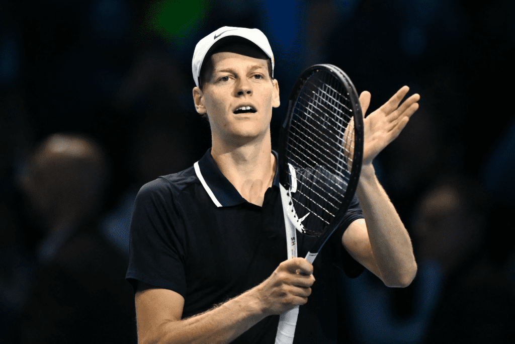 Fritz vence De Minaur, e Sinner vai à semifinal do ATP Finals