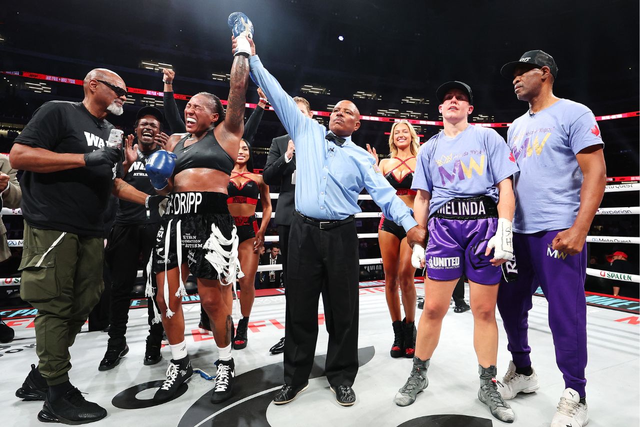 Shadasia Green venceu Melinda Watpool e levou o cinturão super-médio da WBO (Foto: Al Green/Getty Images via AFP)