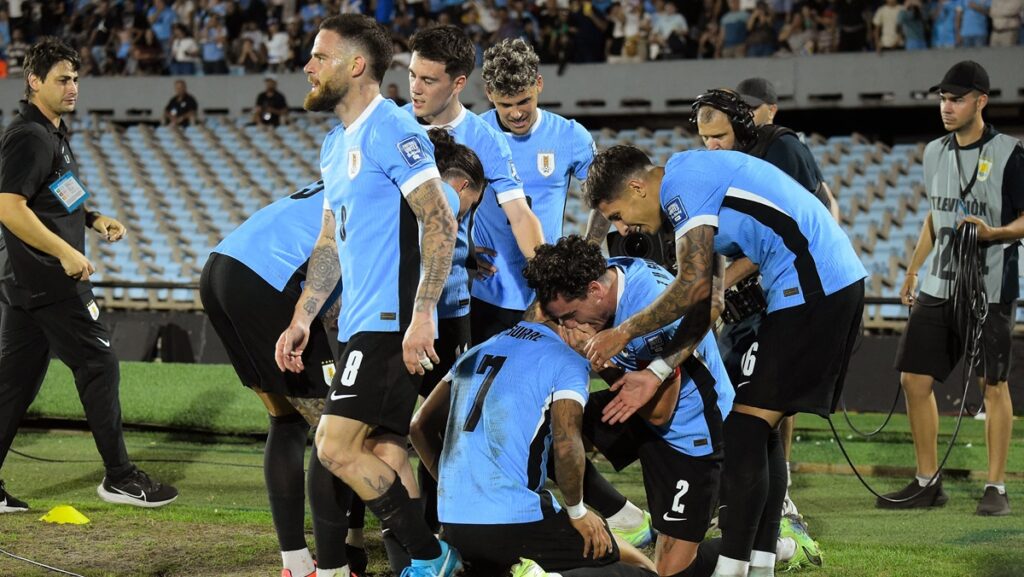 Uruguai 3x2 Colômbia - Eliminatórias da Copa do Mundo