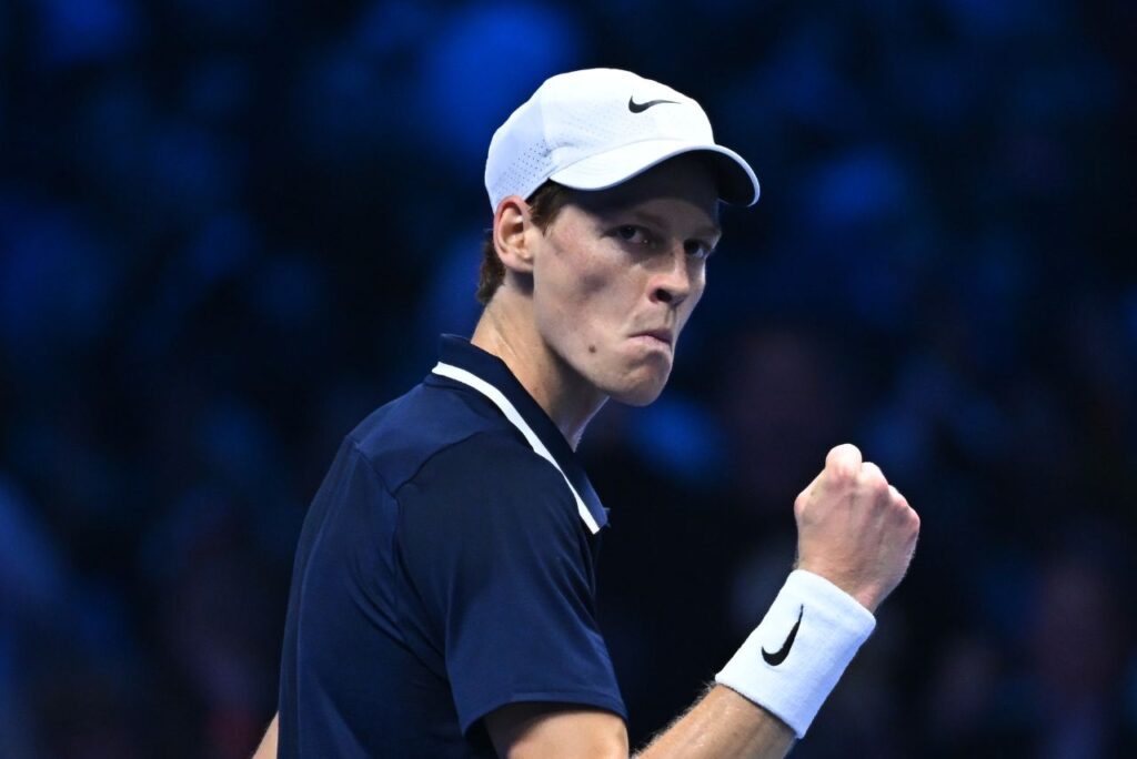 Número 1 do mundo, Sinner vence Fritz e é campeão do ATP Finals