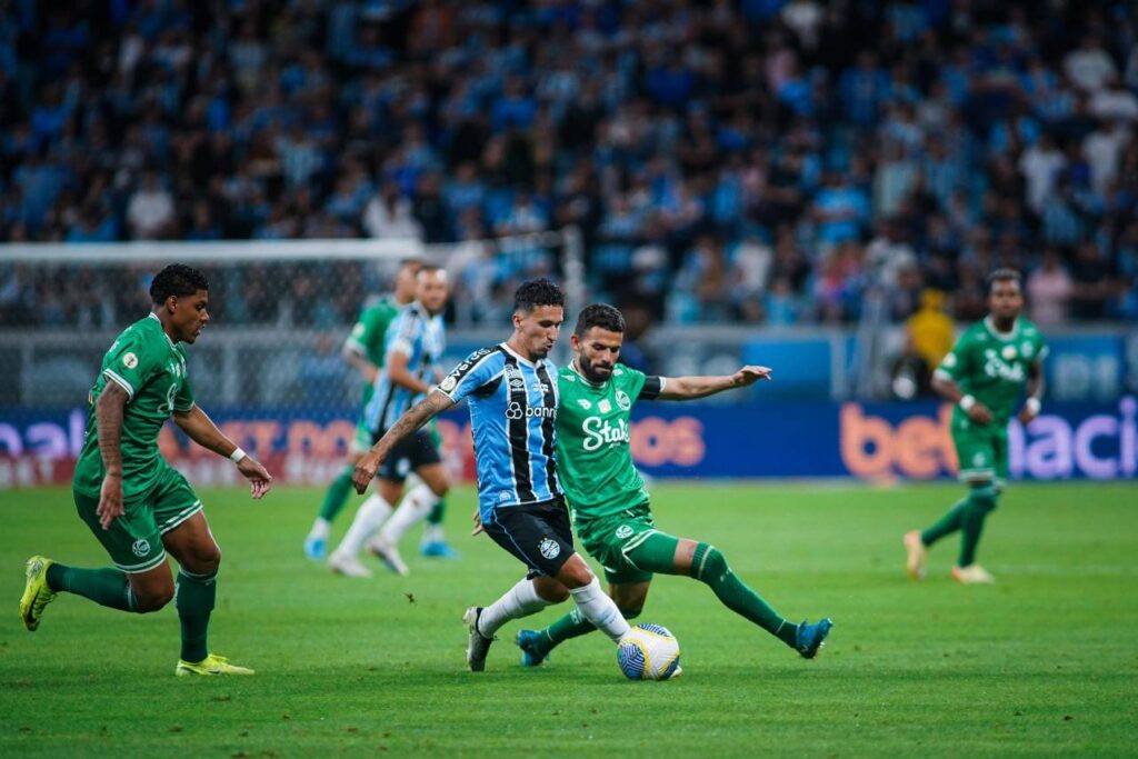 Grêmio e Juventude empatam em duelo na luta contra o rebaixamento; veja os melhores momentos