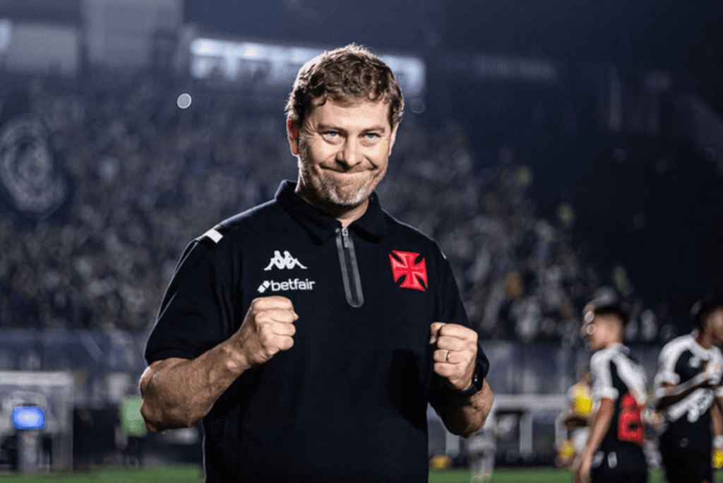 Técnico Rafael Paiva não deve permanecer no comando do Vasco em 2025