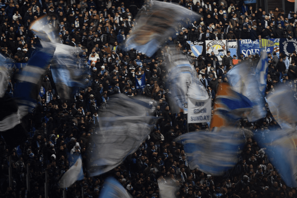 Torcida Italiana não estará presente em Ajax x Lazio pela Liga Europa