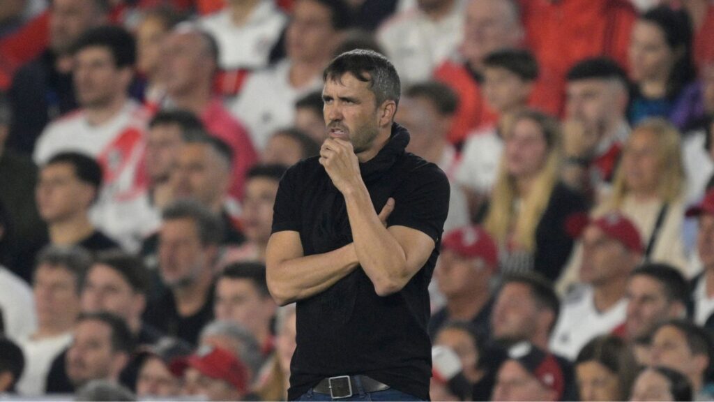 Eduardo Coudet, novo treinador do Alavés (Foto: Juan Mabromata/AFP)