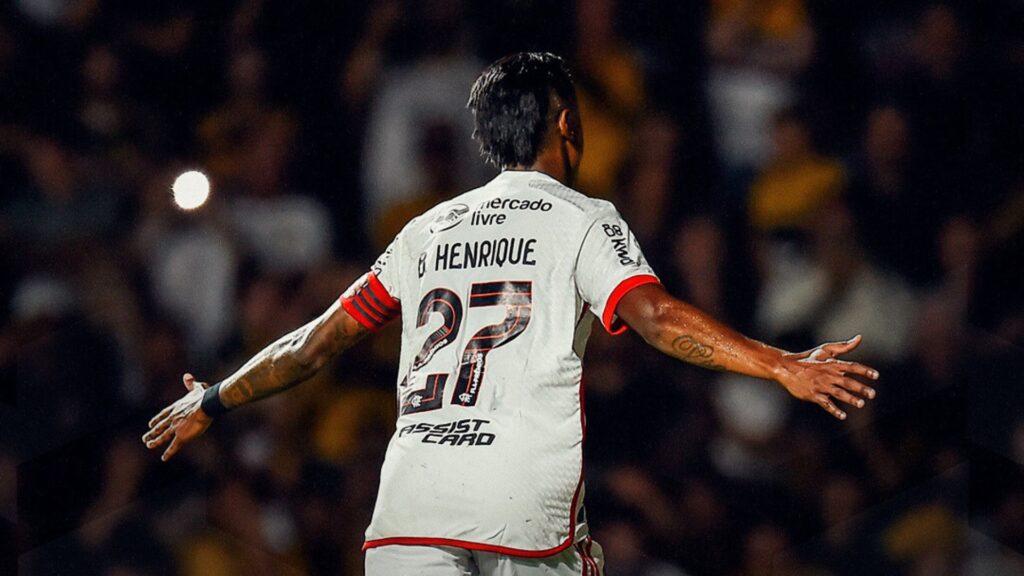 Bruno Henrique fez um dos gols da vitória do Flamengo (Foto: Reprodução)