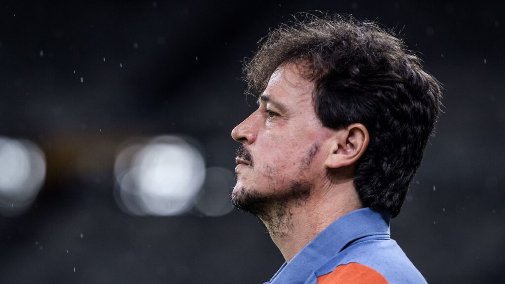 Fernando Diniz, técnico do Cruzeiro