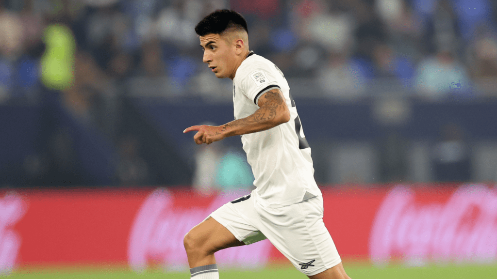 Thiago Almada se despediu do Botafogo após derrota para o Pachuca