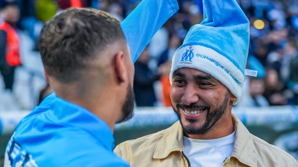 Payet no estádio do Olympique em Marselha