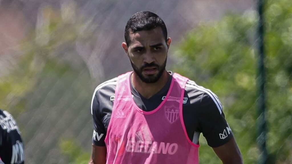 Alan Kardec durante treino do Atlético-MG