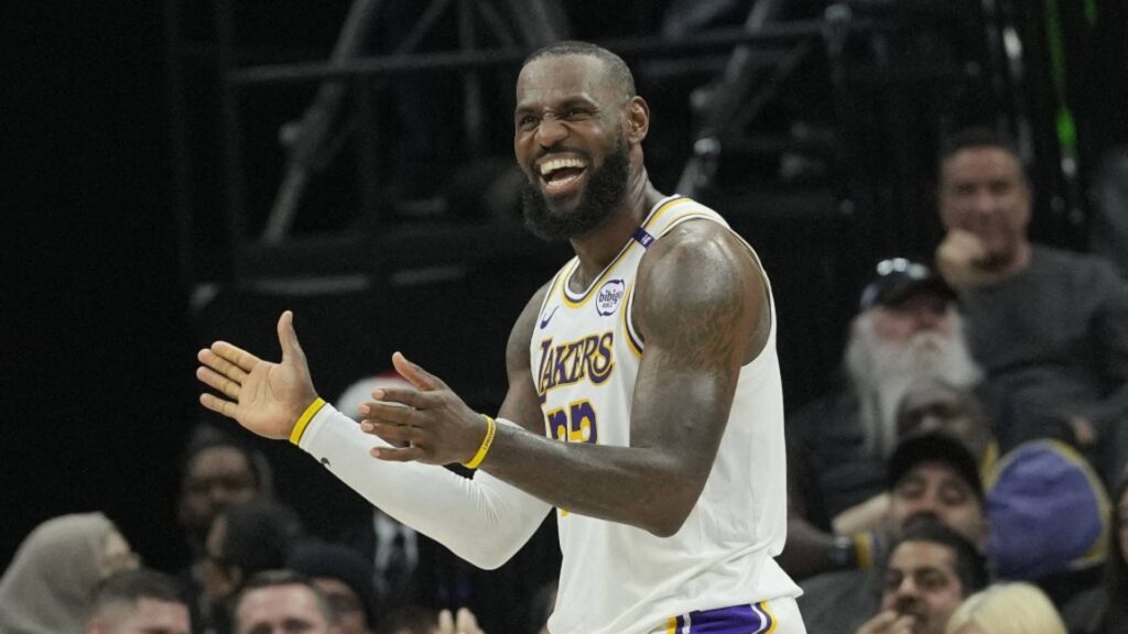 Lebron James terá um duelo contra Stephen Curry na rodada de natal da NBA. Foto: Thearon W. Henderson / GETTY IMAGES NORTH AMERICA / Getty Images via AFP