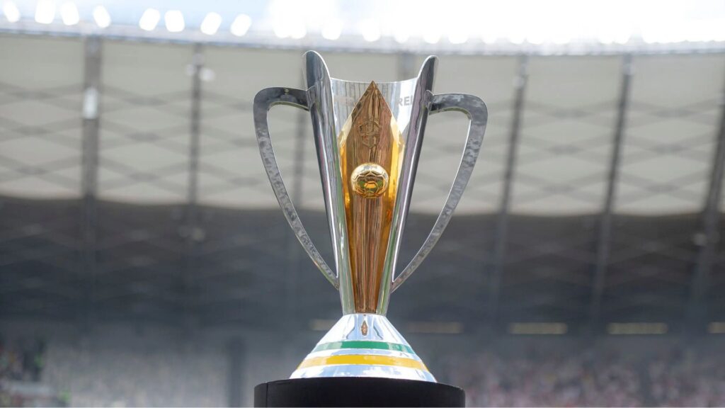 Troféu da Supercopa Rei (Foto: Staff Images/CBF)