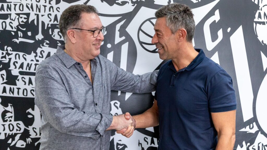 Marcelo Teixeira, presidente do Santos, e o treinador Pedro Caixinha (Foto: Reprodução)