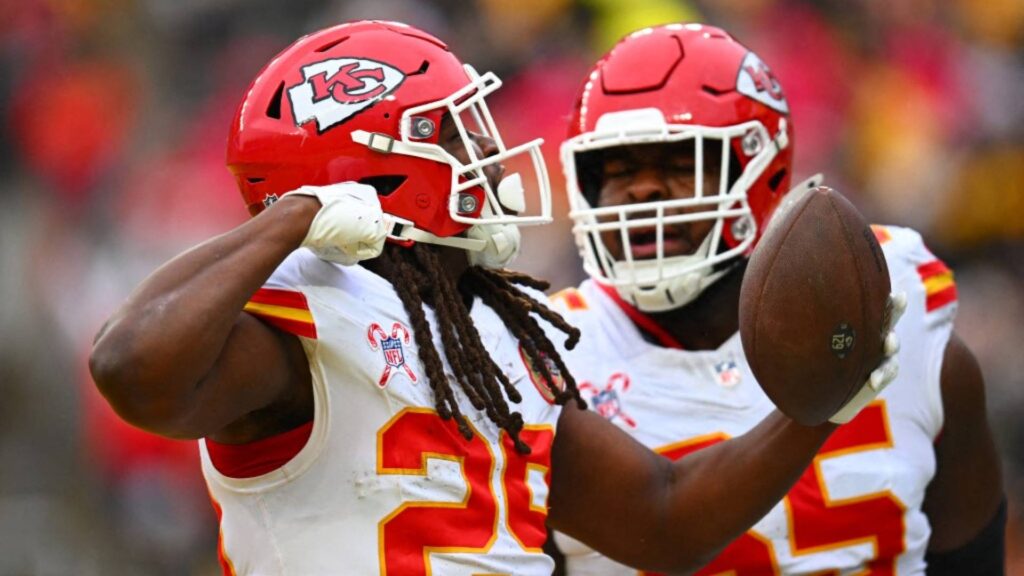 Maioria das equipes já confirmaram vagas nos playoffs da NFL. Foto: Joe Sargent / GETTY IMAGES NORTH AMERICA / Getty Images via AFP