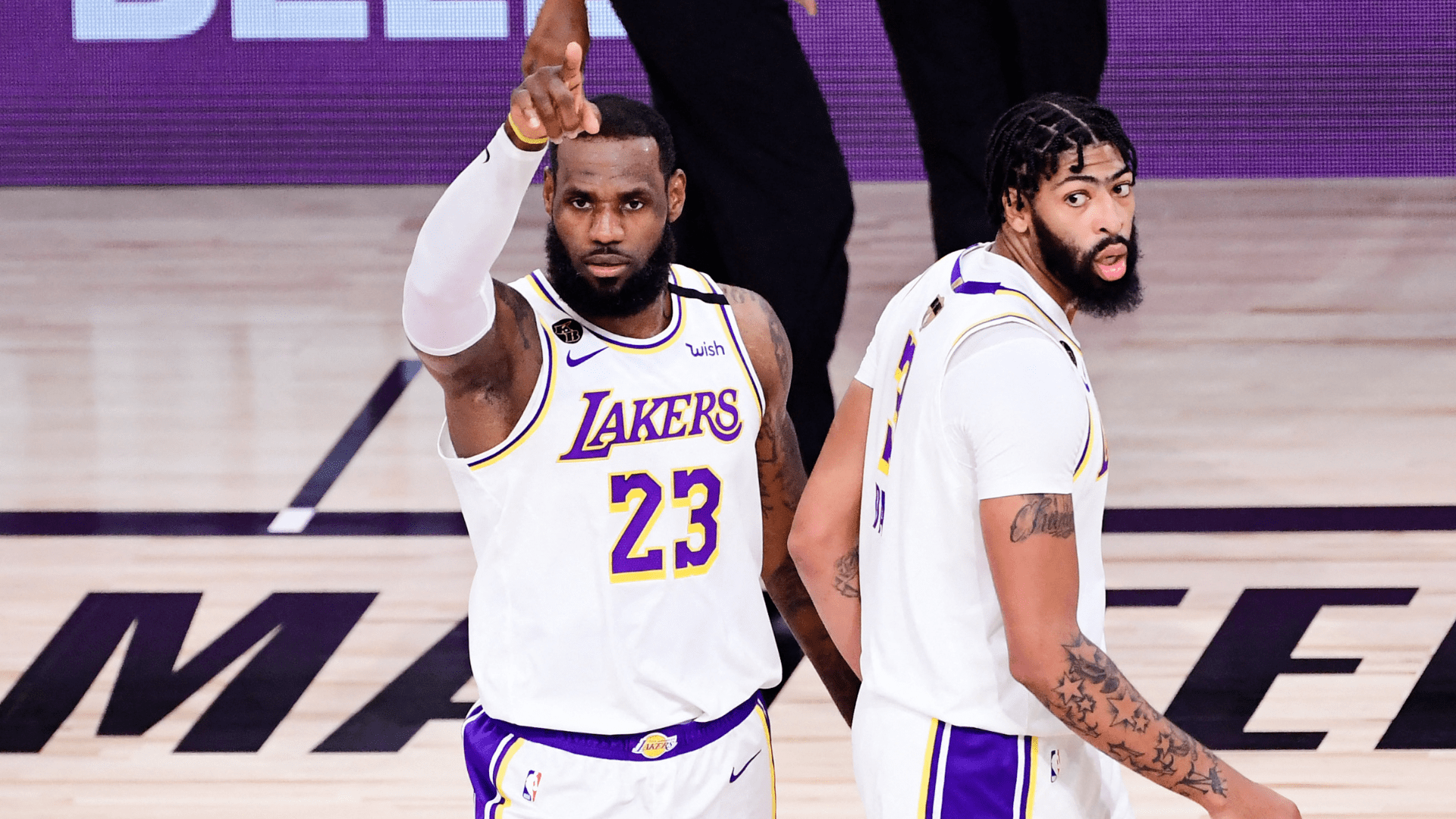 LeBron James e Anthony Davis estrelaram último título dos Lakers