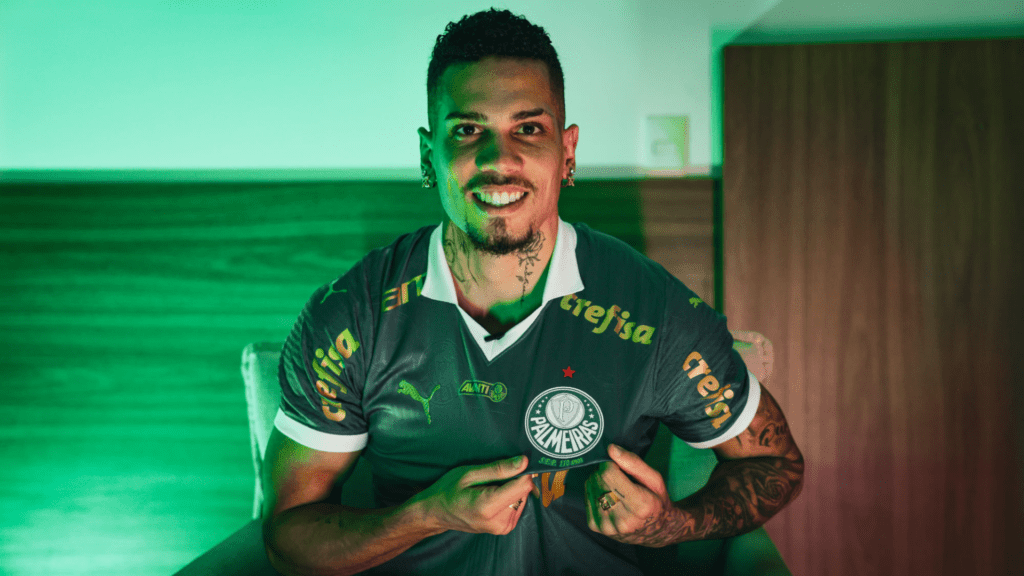 Paulinho é anunciado pelo Palmeiras